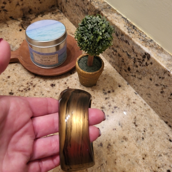 Vintage bangle bracelets - Picture 3 of 6